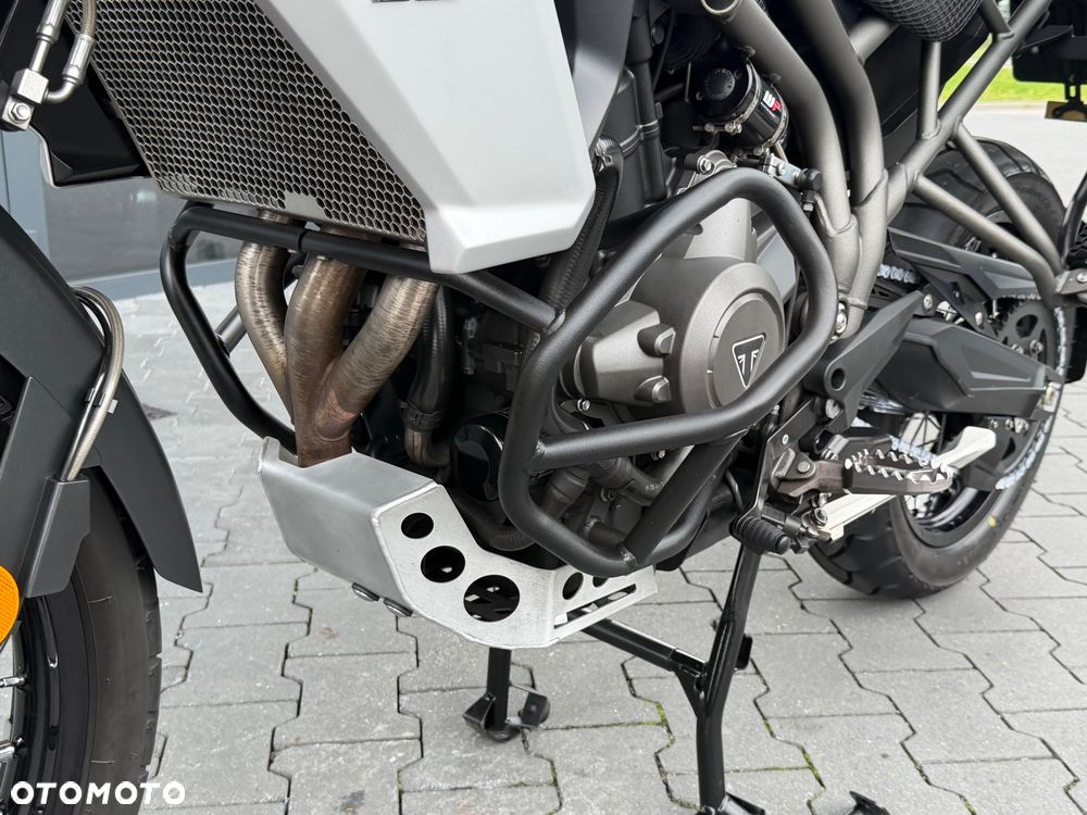 Triumph Tiger - 37