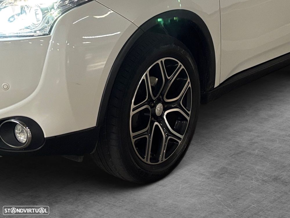 Mitsubishi Outlander - 18