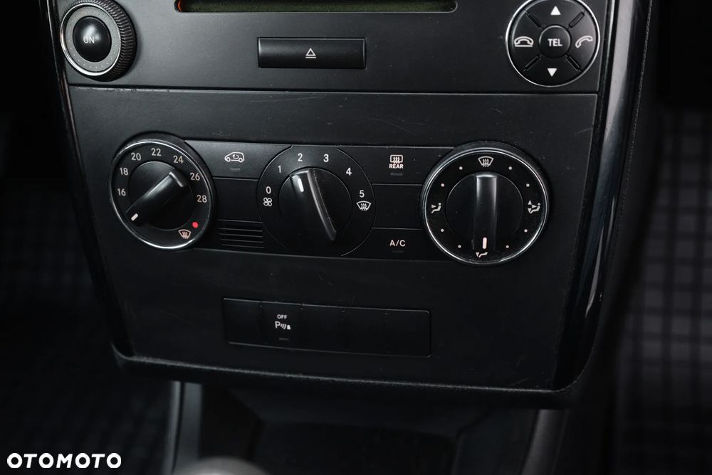 Mercedes-Benz Klasa A 160 CDI Classic - 36