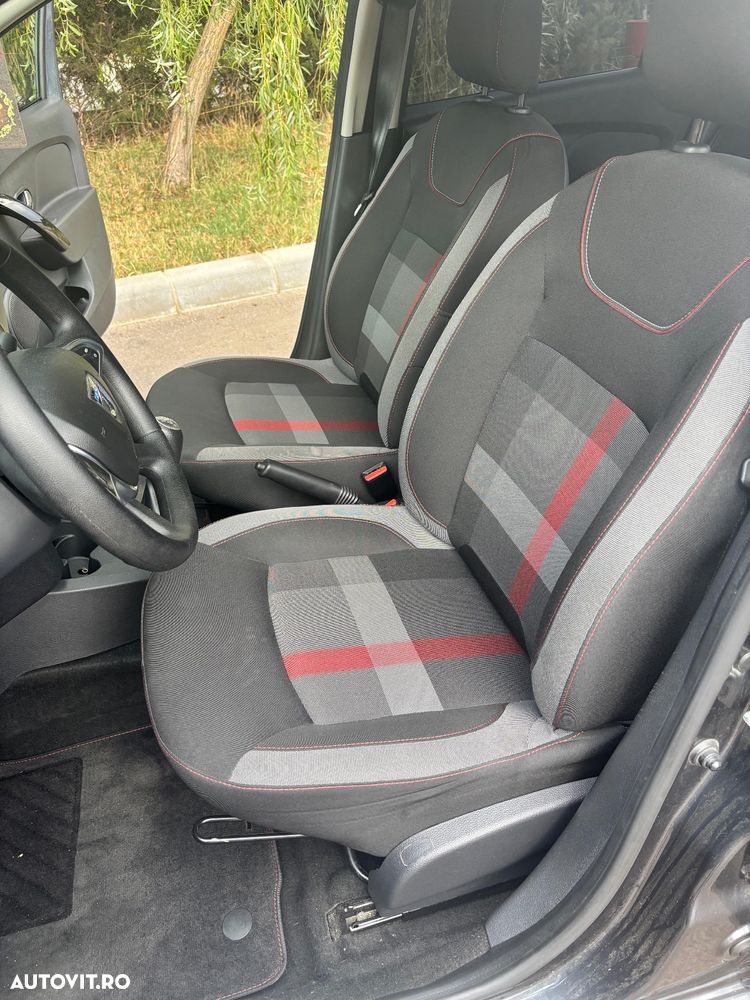 Dacia Logan 0.9 TCe SL Techroad - 6