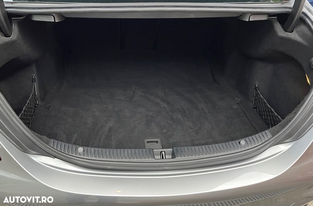 Mercedes-Benz C - 15