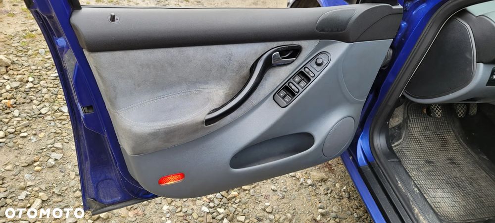 SKÓRZANE BOCZKI DRZWI SEAT LEON I, TOLEDO II - 17