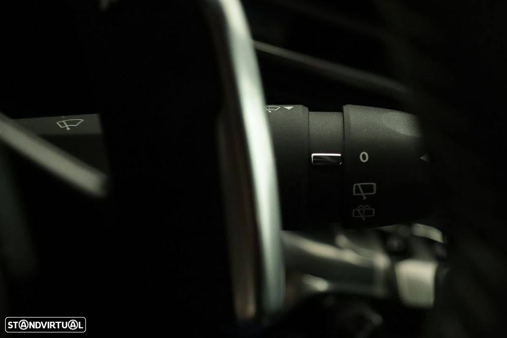 Peugeot 3008 1.6 Hybrid Allure e-EAT8 - 20