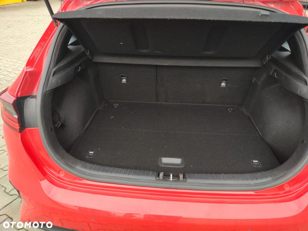 Kia Ceed 1.4 T-GDI M - 16