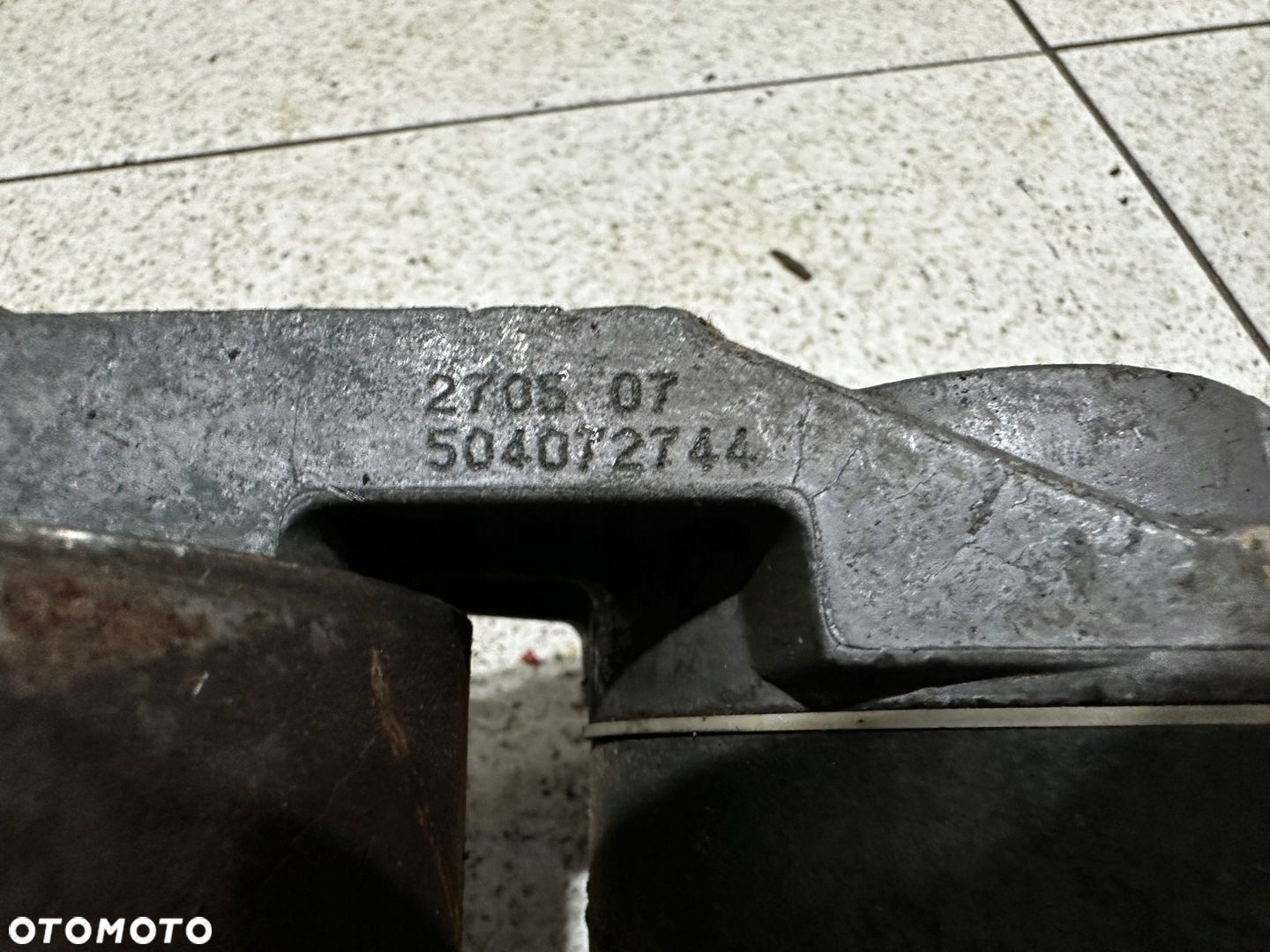 Rolka Napinacz Paska Klinowego Iveco Stralis Cursor 8 504072744 99480766 - 4