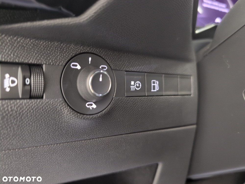 DS Automobiles DS 7 Crossback - 13