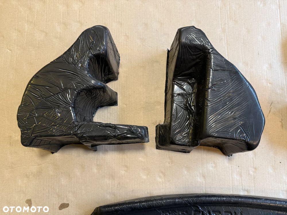 Wygłuszenie błotnika pod błotnik na podłużnice Fiat 500X 1.5 hyb 2024r OE - 5