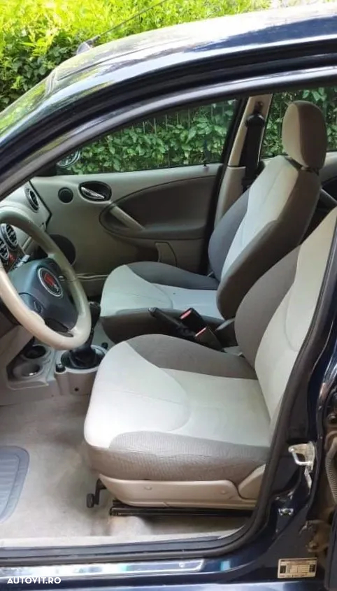 Rover 25 1.4 - 10