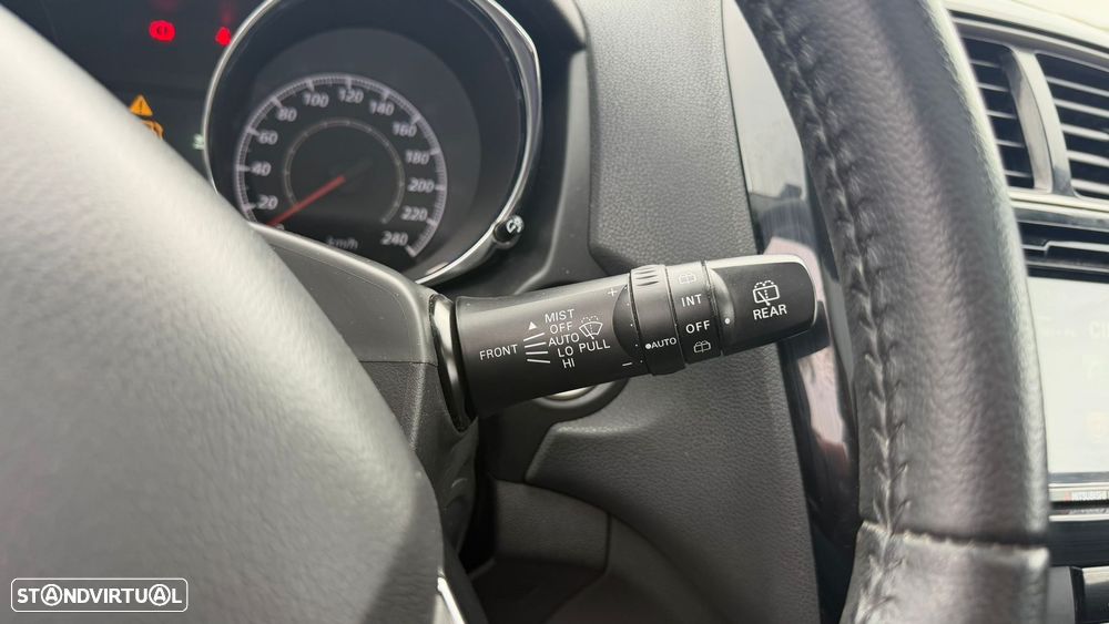 Mitsubishi ASX 1.6 MIVEC Intense - 26
