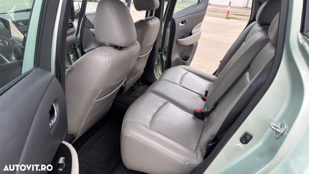 Nissan LEAF - 19