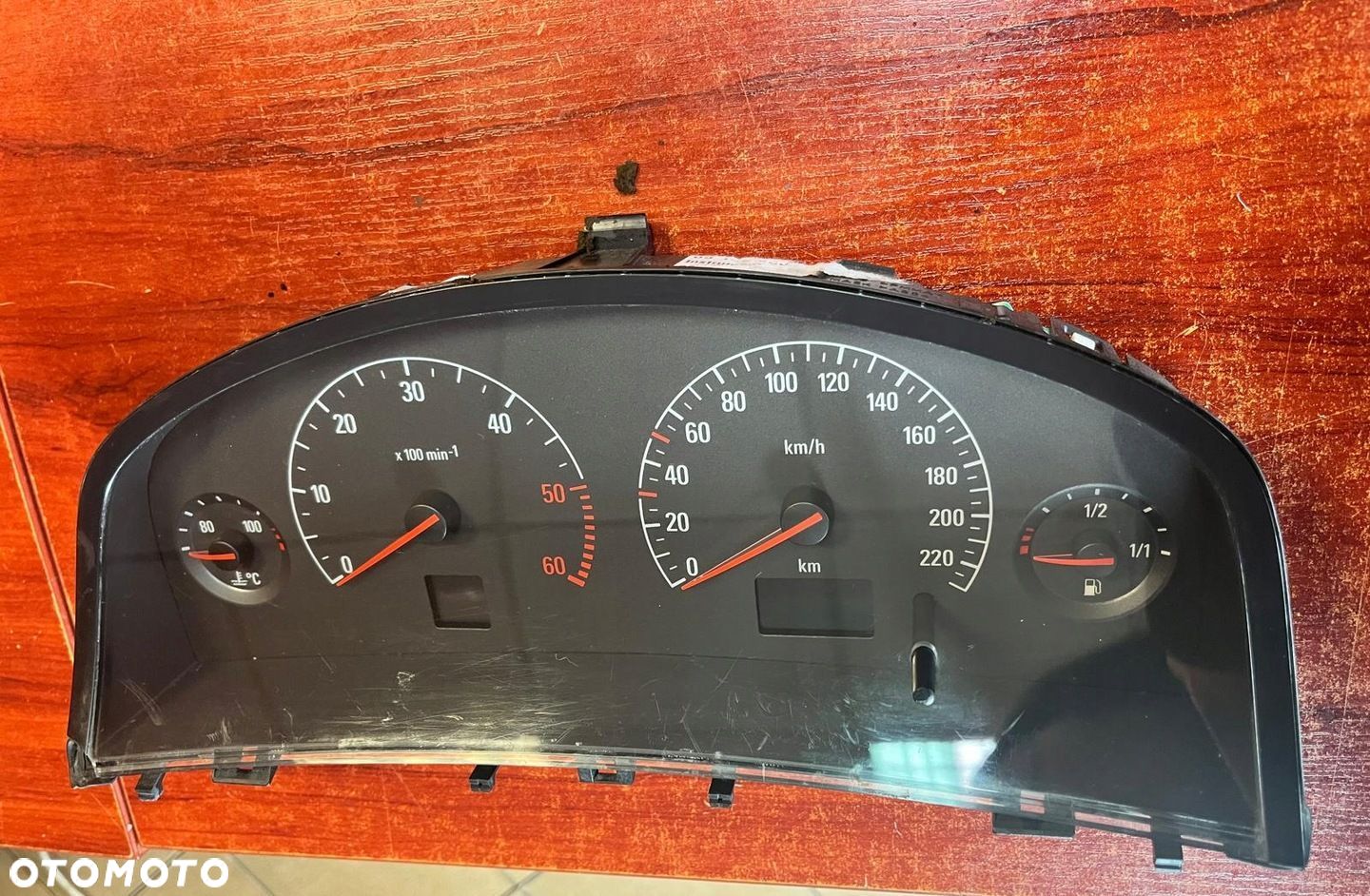 LICZNIK OPEL VECTRA C 09180285WQ EU - 1