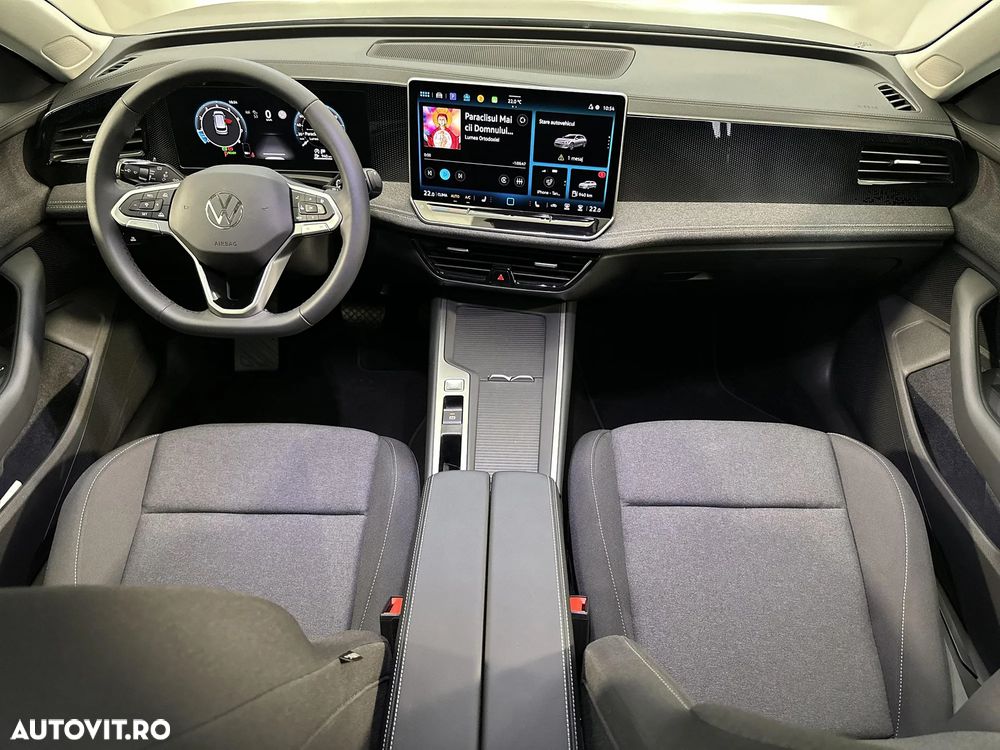 Volkswagen Passat Variant 1.5 eTSI DSG MHEV Base - 9