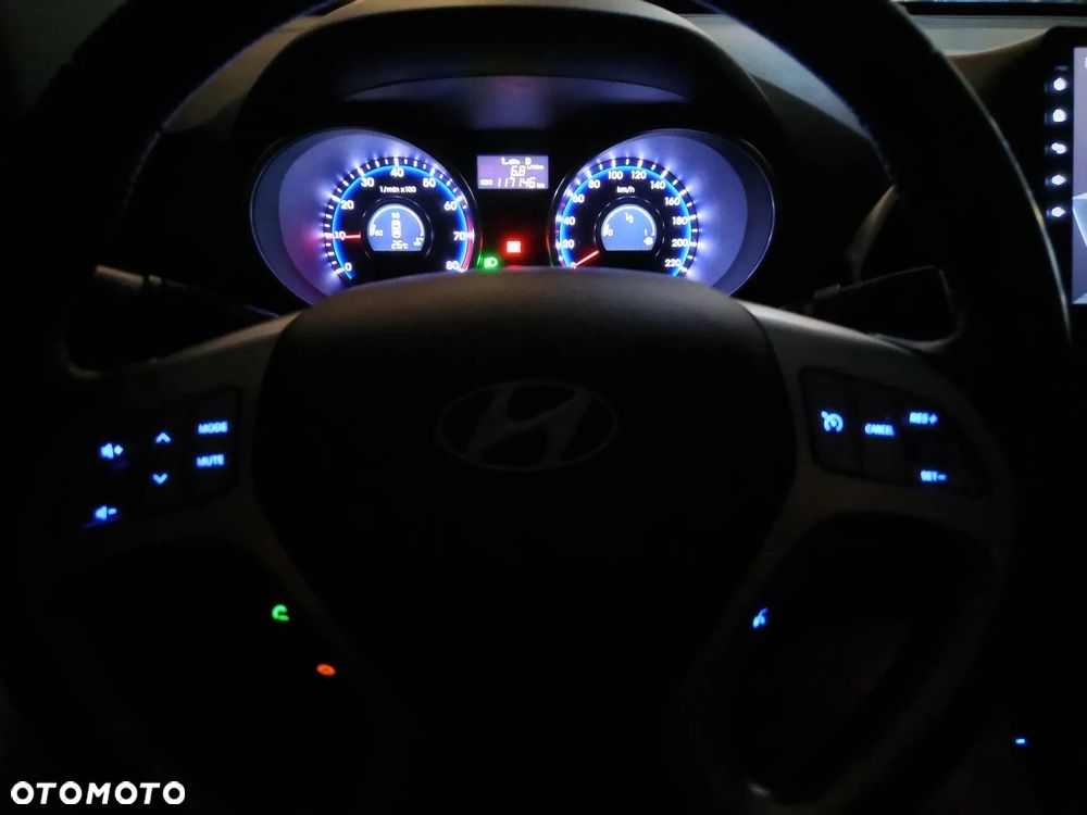 Hyundai ix35 1.6 2WD Comfort - 23