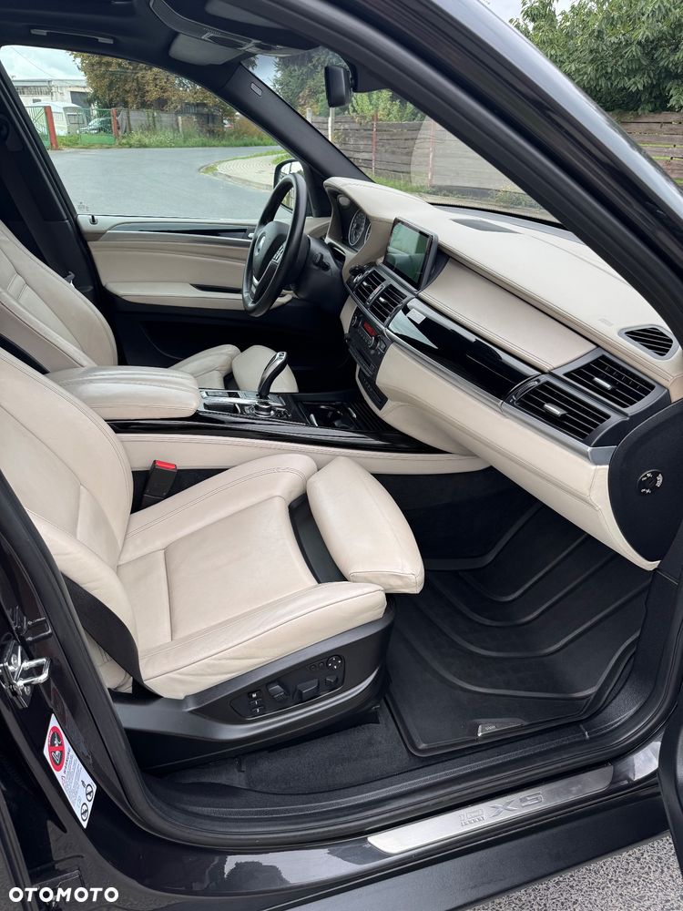 BMW X5 xDrive30d Edition 10 Jahre - 18