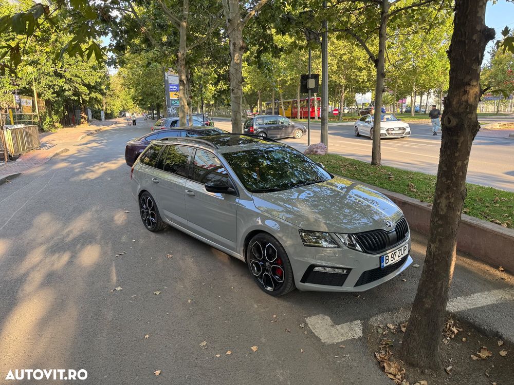 Skoda Octavia 2.0 TDI DSG 4X4 RS - 1