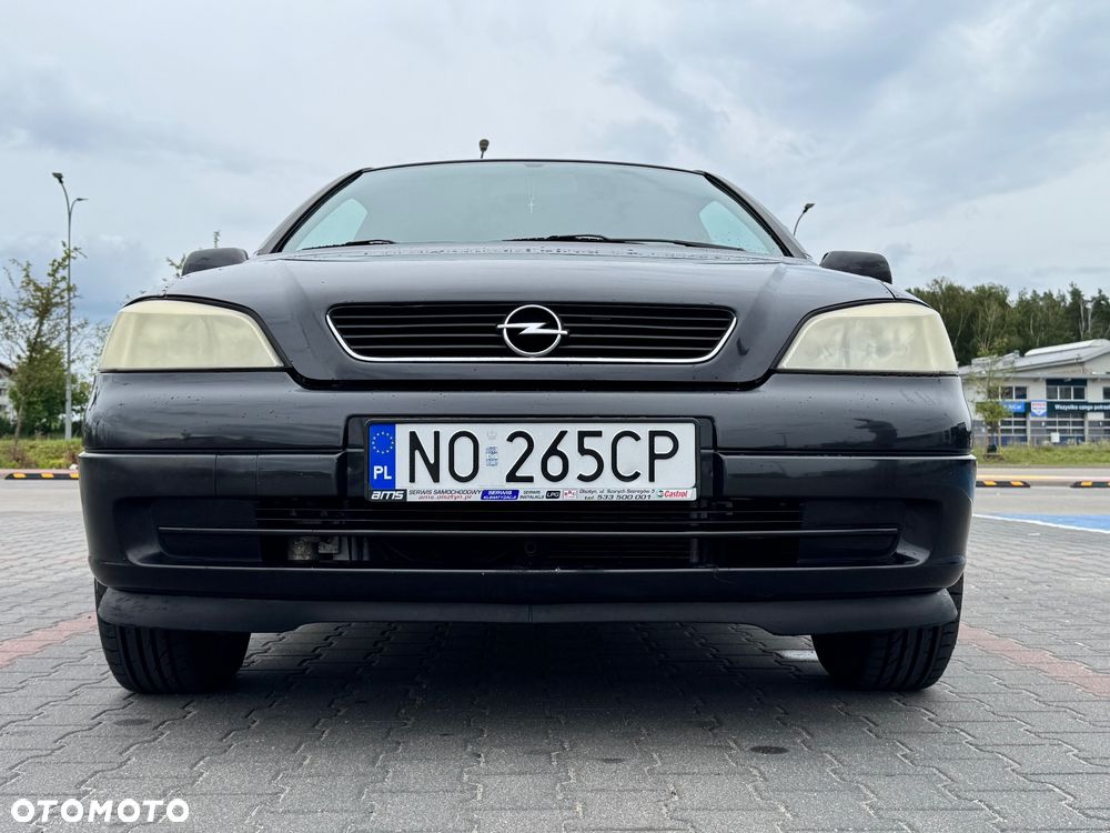 Opel Astra 1.6 - 11