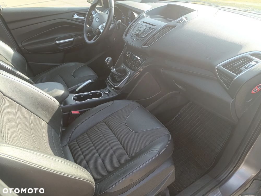 Ford Kuga 2.0 TDCi 2x4 Trend - 10