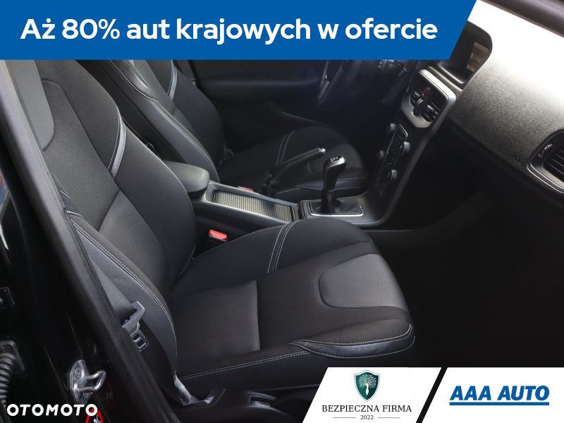 Volvo V40 - 10