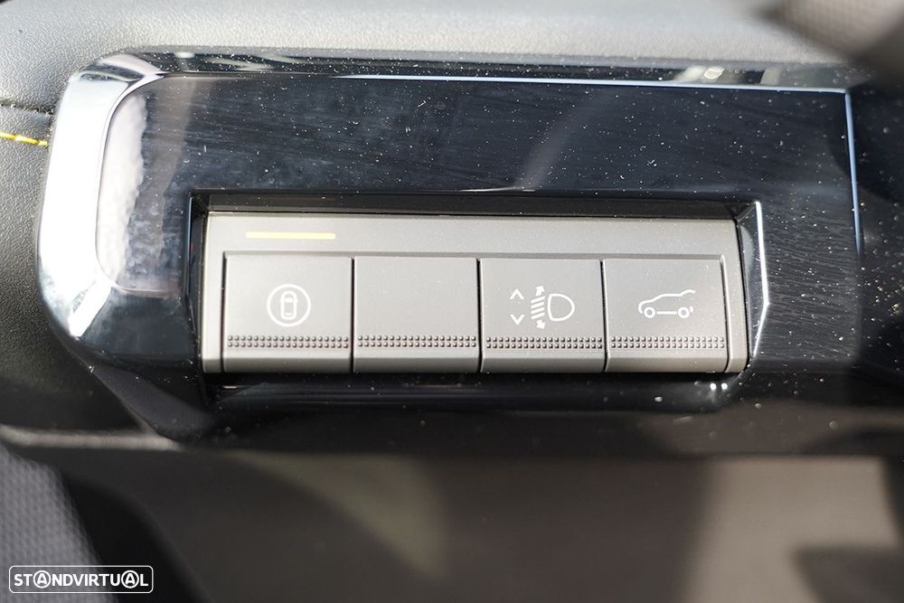 Renault 4 E-Tech 52 kWh Iconic Autonomia Conforto - 22