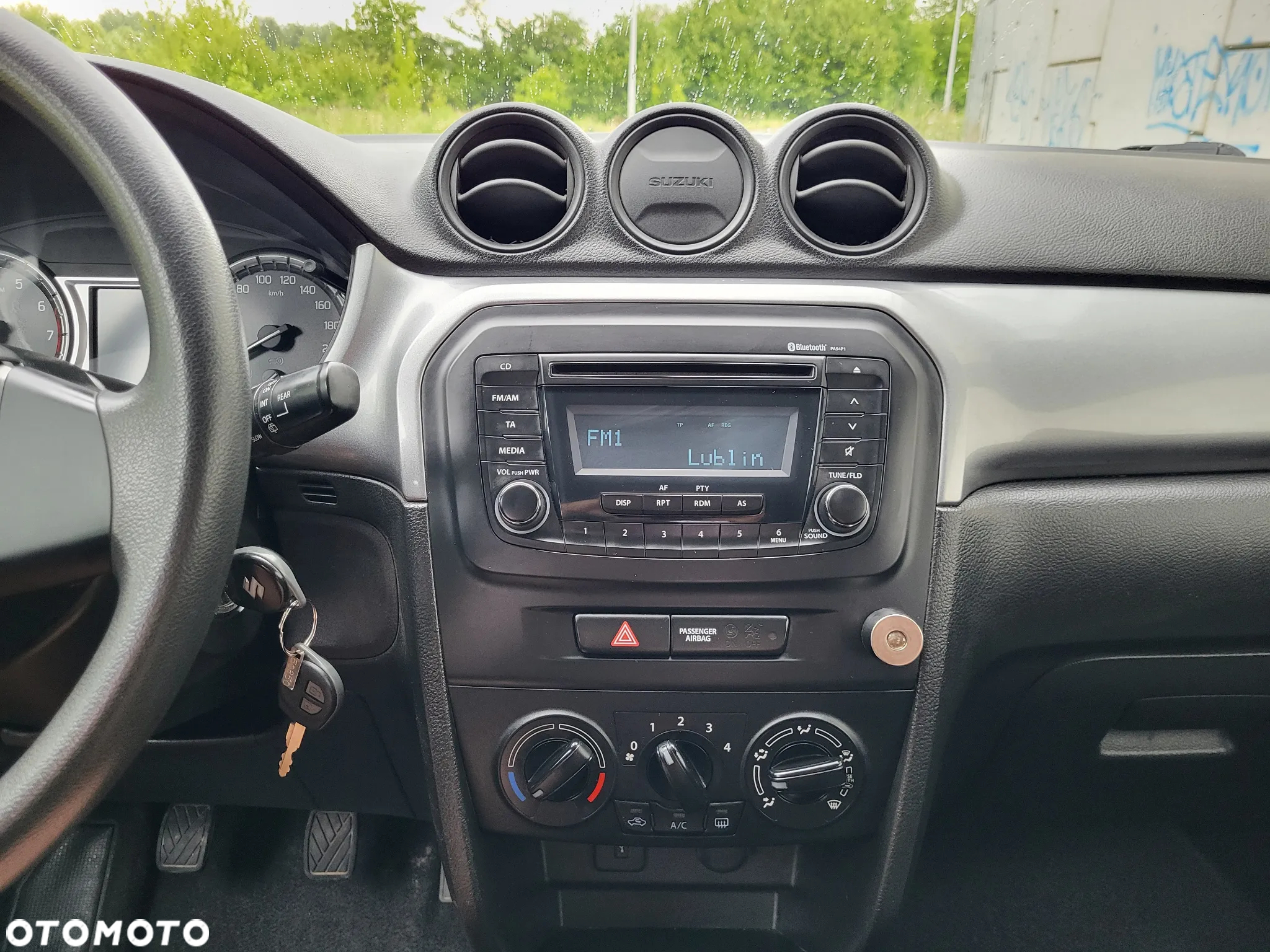 Suzuki Vitara 1.6 Comfort 4WD - 12