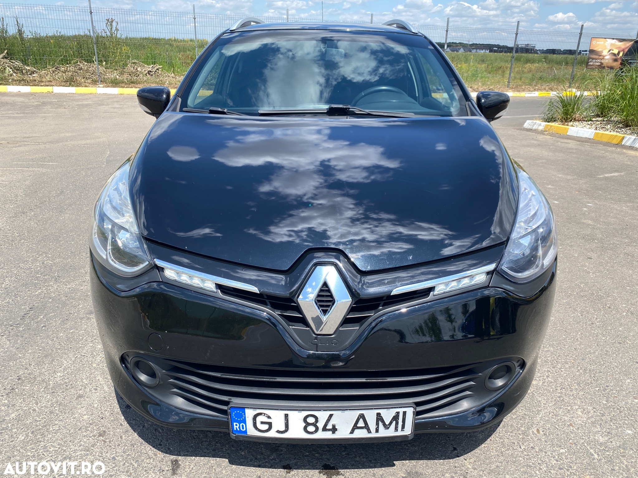 Renault Clio - 22
