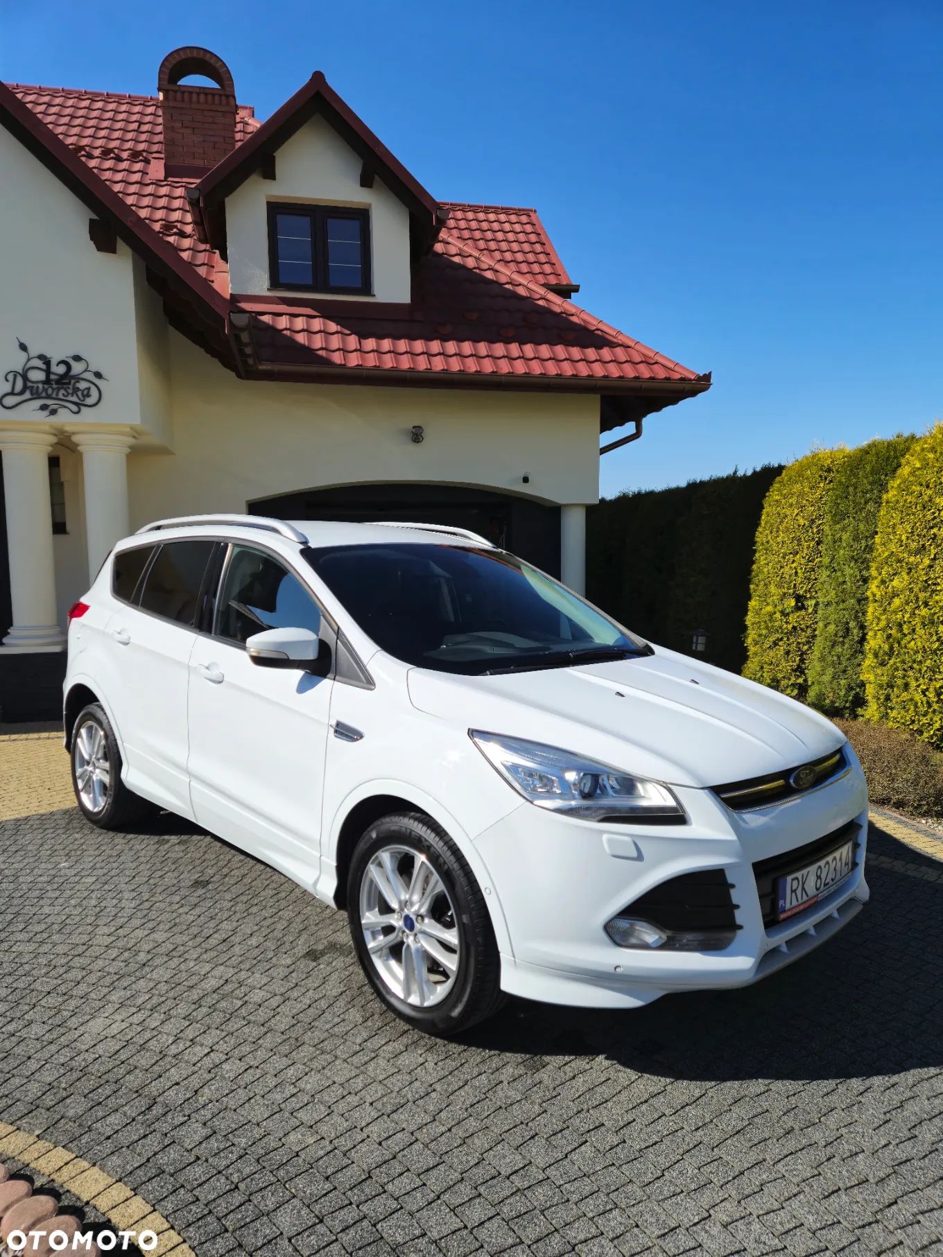 Ford Kuga 2.0 TDCi 4x2 Titanium - 1