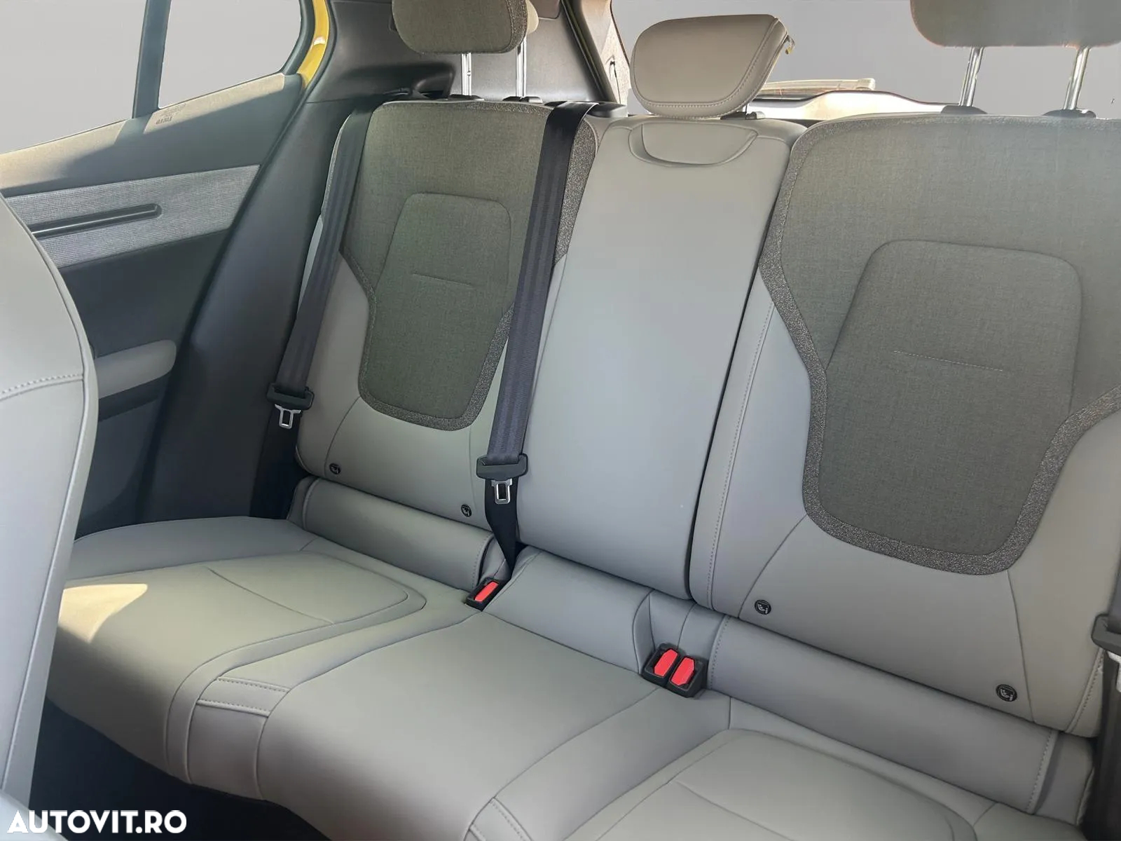 Volvo EX30 - 11
