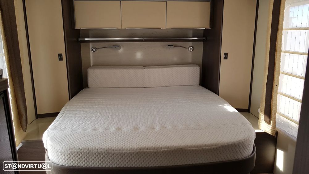 Burstner Viseo i 720 cama central - 12