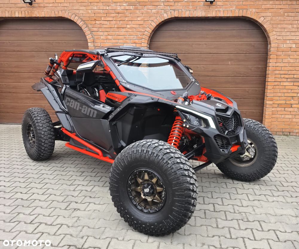 Can-Am Maverick - 1