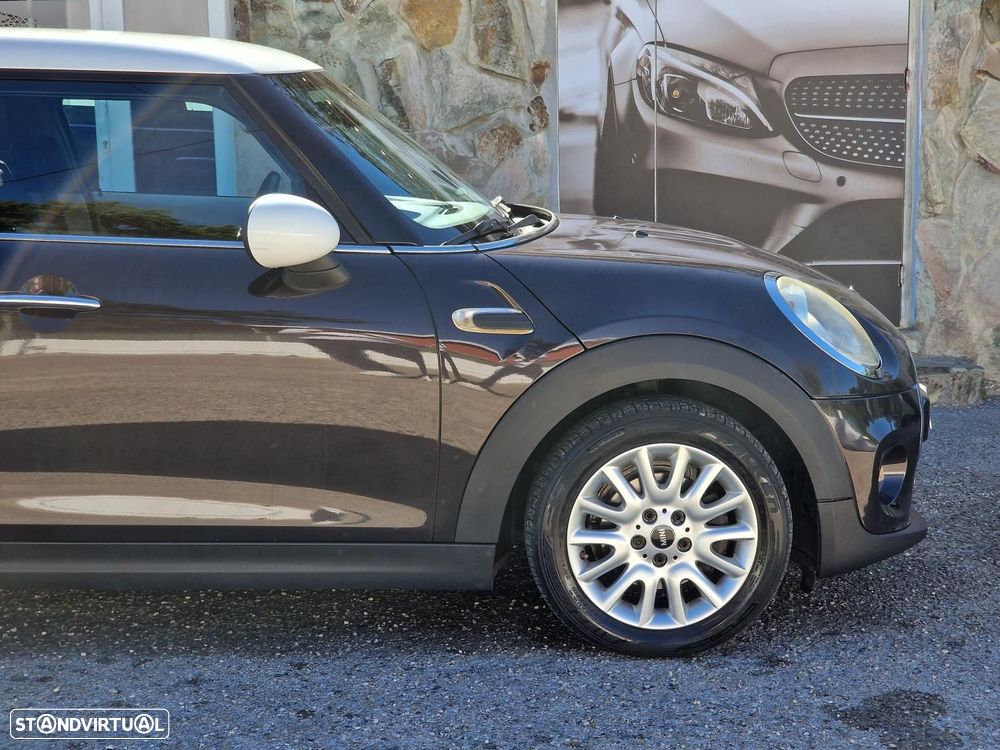 MINI 5 Portas Cooper D - 27