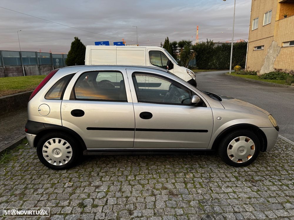 Opel Corsa 1.2 16V Confort - 5