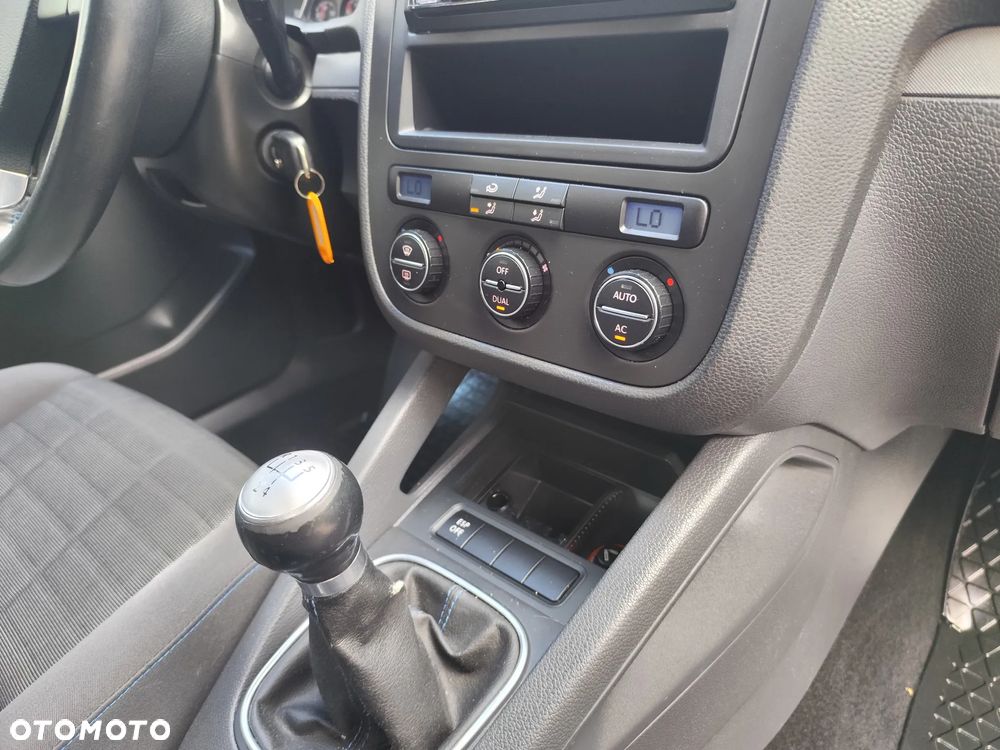 Volkswagen Golf 1.4 Edition - 27