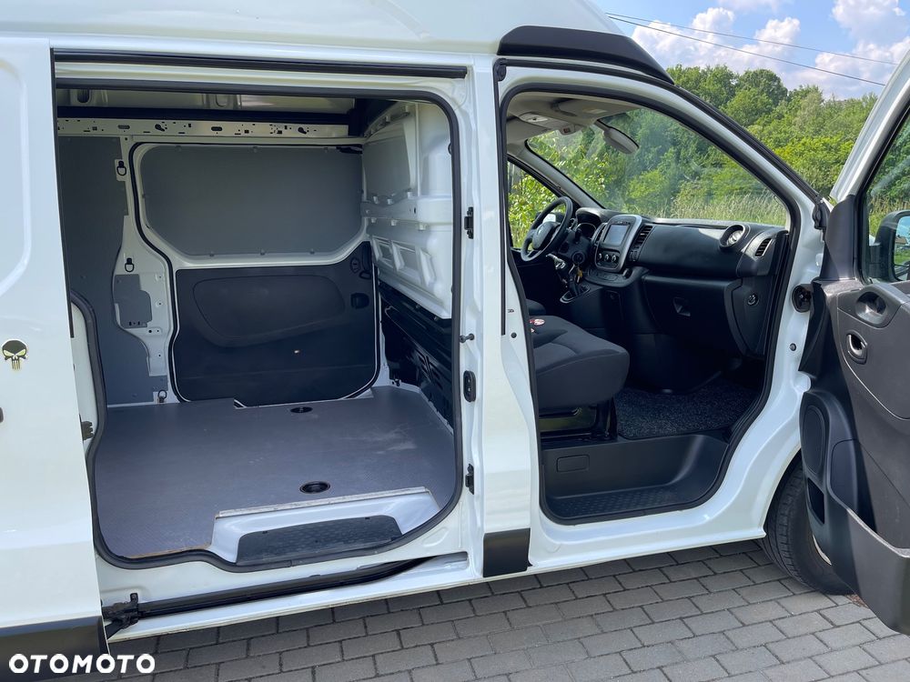 Renault Trafic - 17
