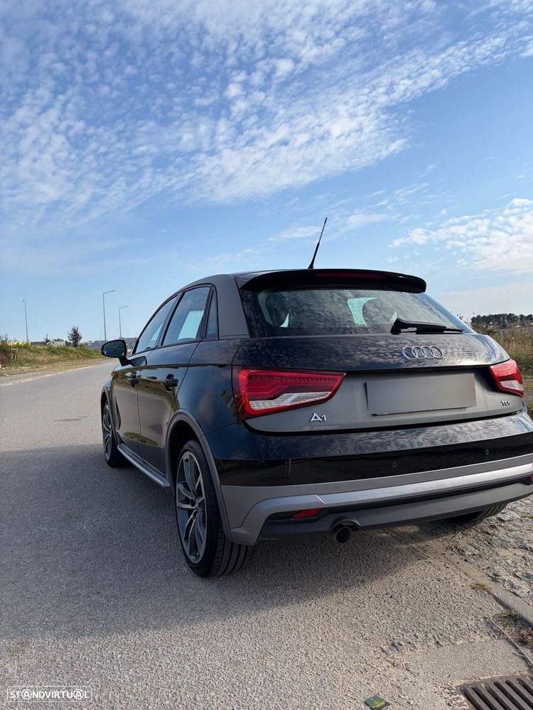 Audi A1 Sportback 1.4 TDI S-line - 3