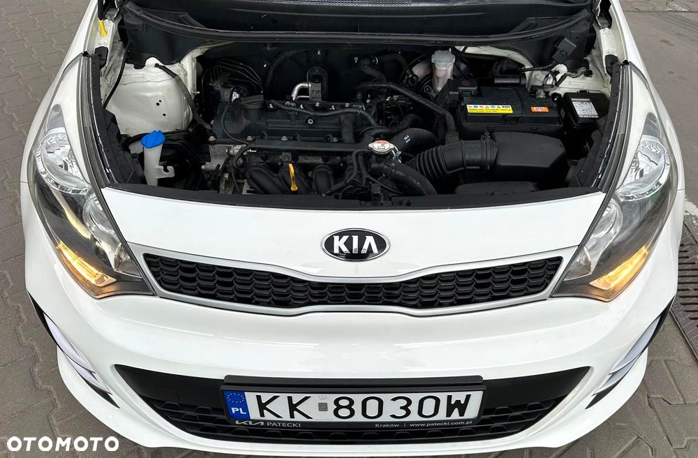 Kia Rio 1.2 Dream Team Edition - 17