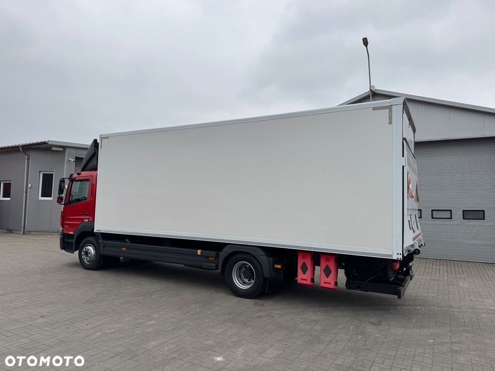 Mercedes-Benz ATEGO - 5