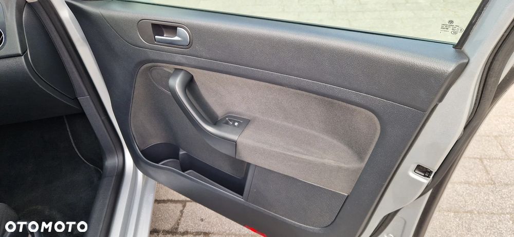 Volkswagen Golf Plus 1.4 TSI Trendline - 17