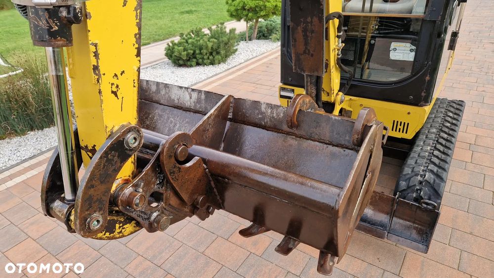 Caterpillar 301.8 C - 22