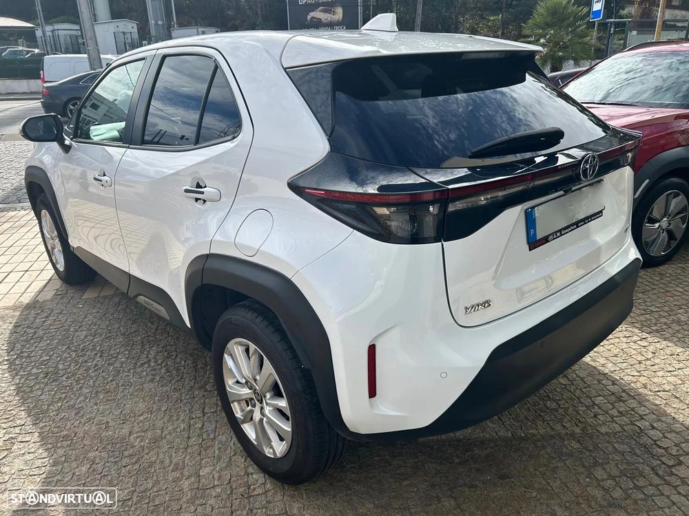 Toyota Yaris Cross 1.5 HDF Comfort Plus - 4