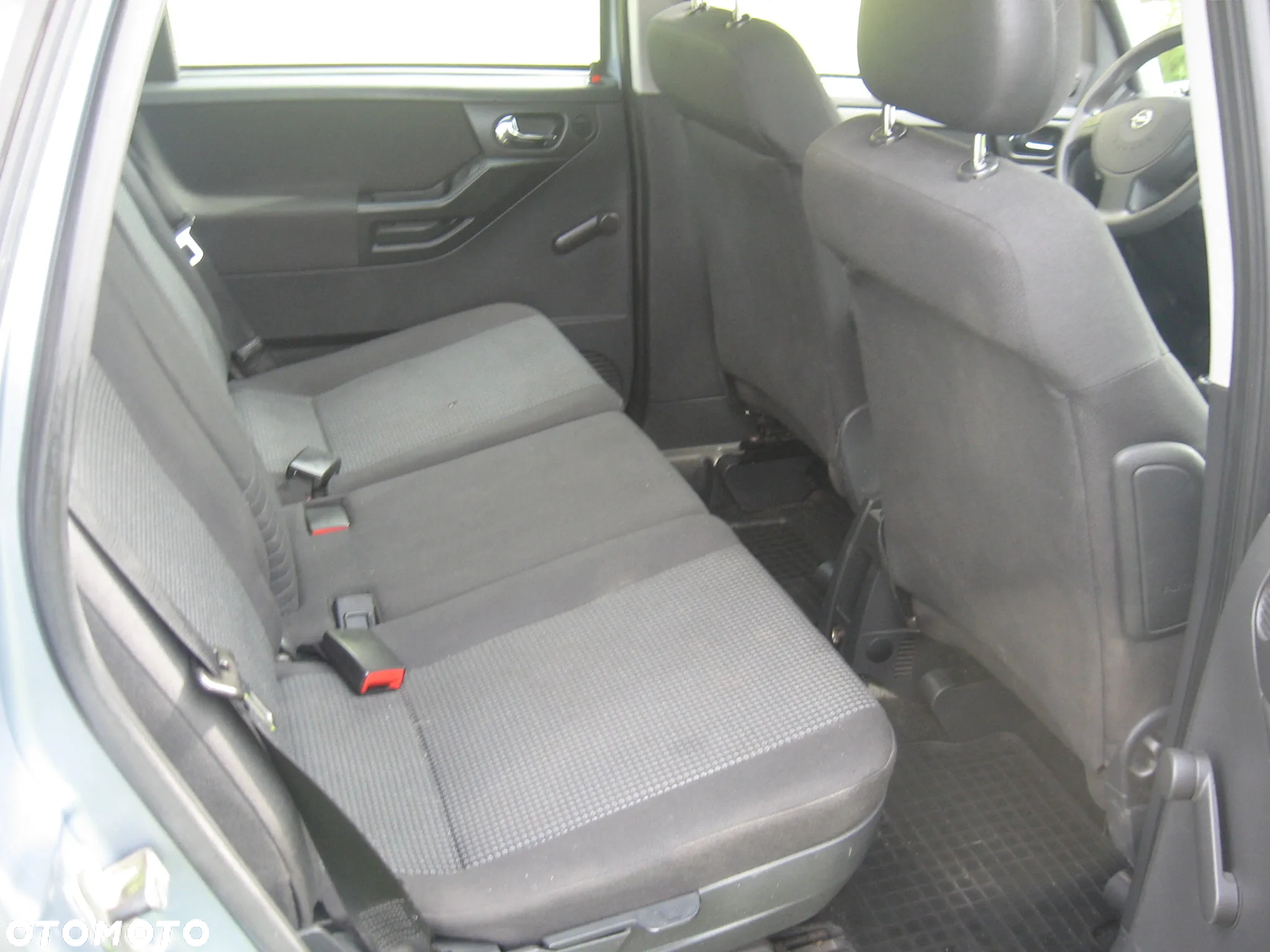 Opel Meriva 1.6 16V - 8