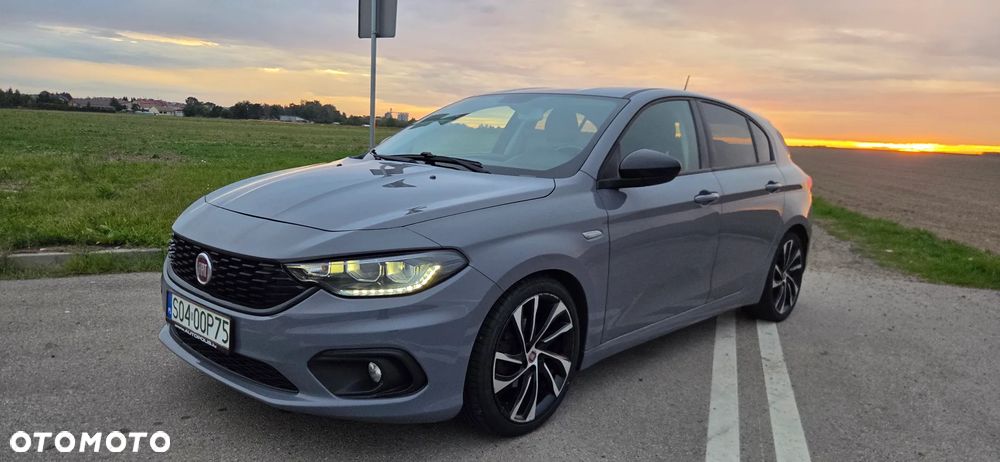 Fiat Tipo 1.4 T-Jet S-Design - 1