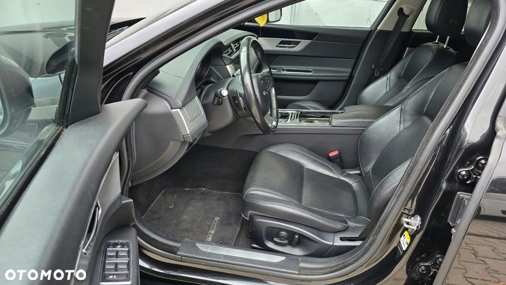 Jaguar XF 2018