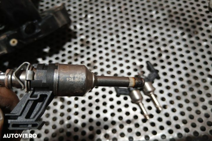 Injector benzina 03F906036B 03F906036B Seat Leon 2 1P [facelift] [200 - 4