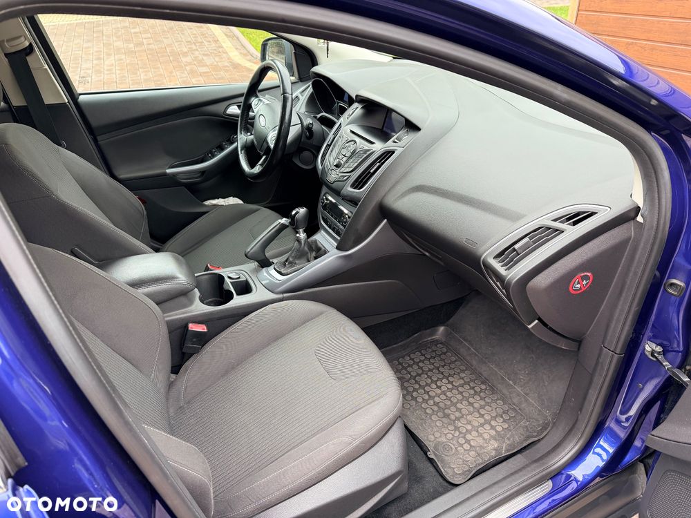 Ford Focus - 11