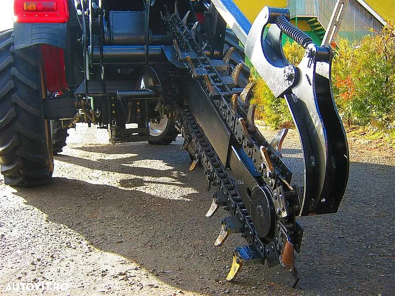 Trencher tractor EA 1500 - 9