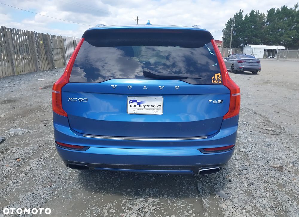Volvo XC 90 T6 AWD Geartronic RDesign - 4
