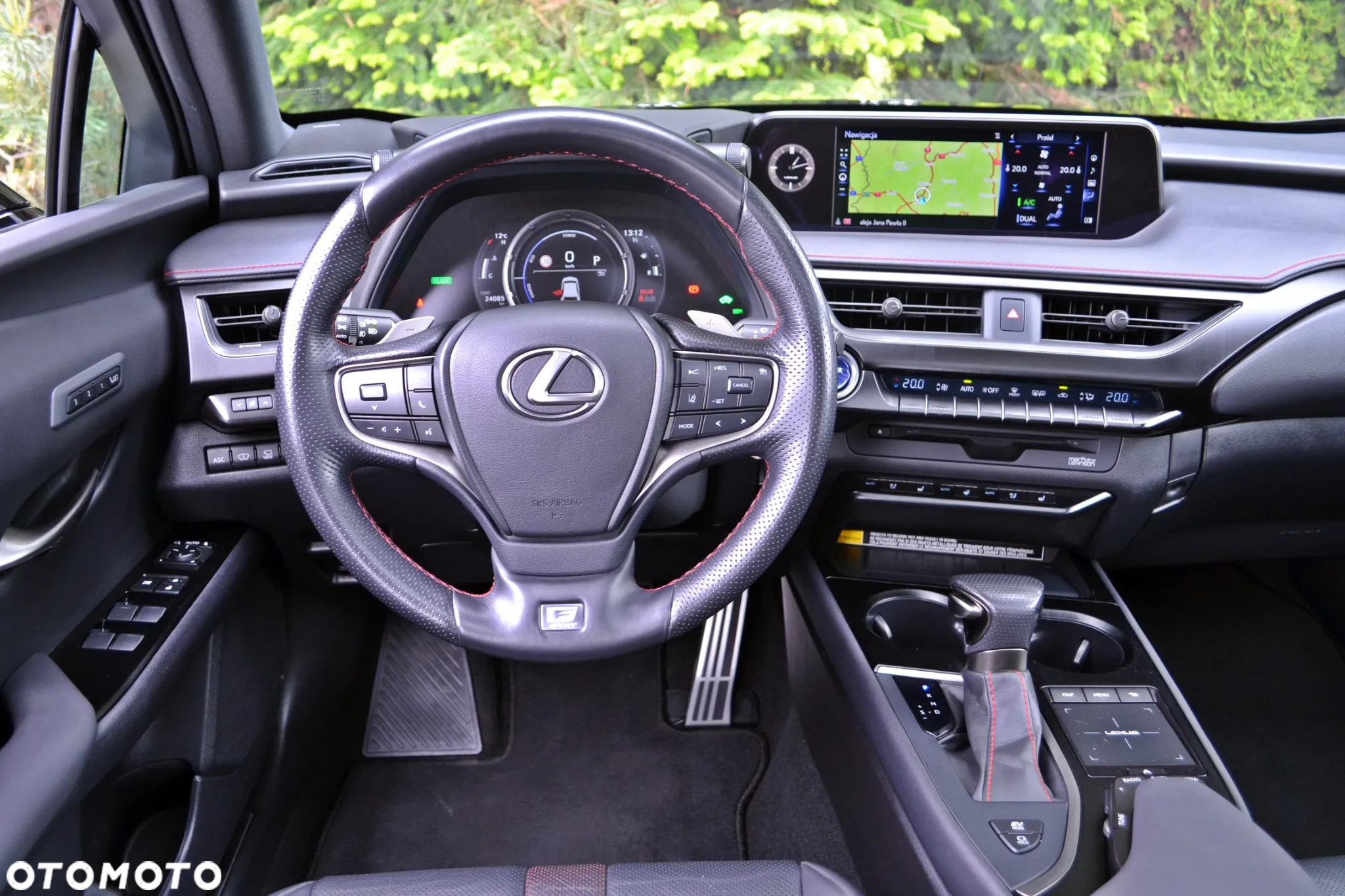 Lexus UX 250h F Sport 2WD - 14