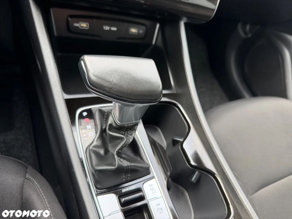 Hyundai Tucson 1.6 T-GDi 48V-Hybrid 2WD DCT Select - 18