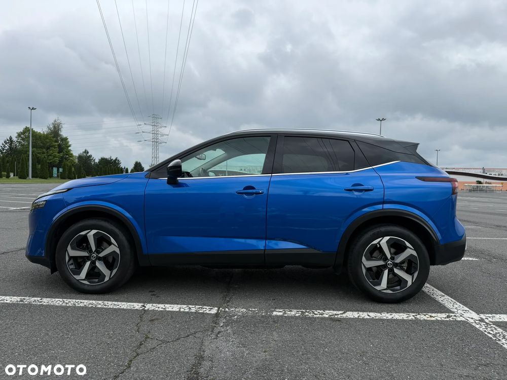 Nissan Qashqai 1.3 DIG-T MHEV Premiere Edition Xtronic - 4