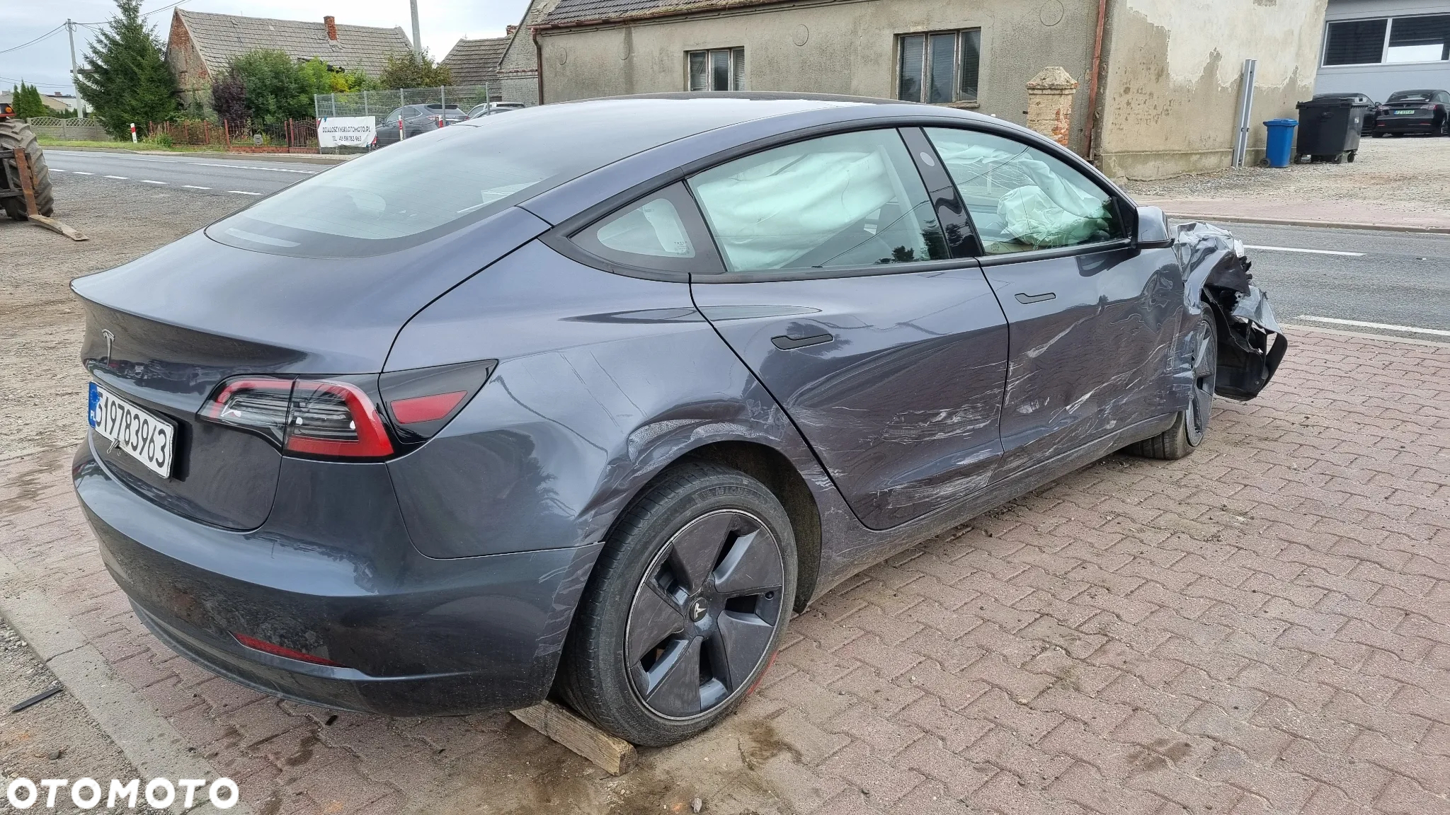 Tesla Model 3 Langstreckenbatterie RWD - 10